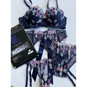 Victoria's Secret 5PC Jewel Bra Garter Belt Thong Cheekini Stockings Set 34C / S